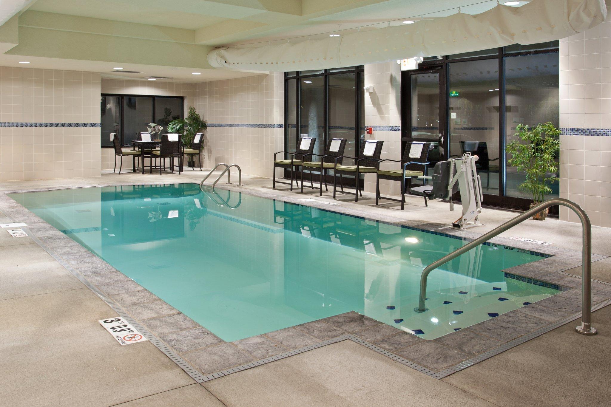 Holiday Inn Columbus-Hilliard By Ihg New Rome Extérieur photo