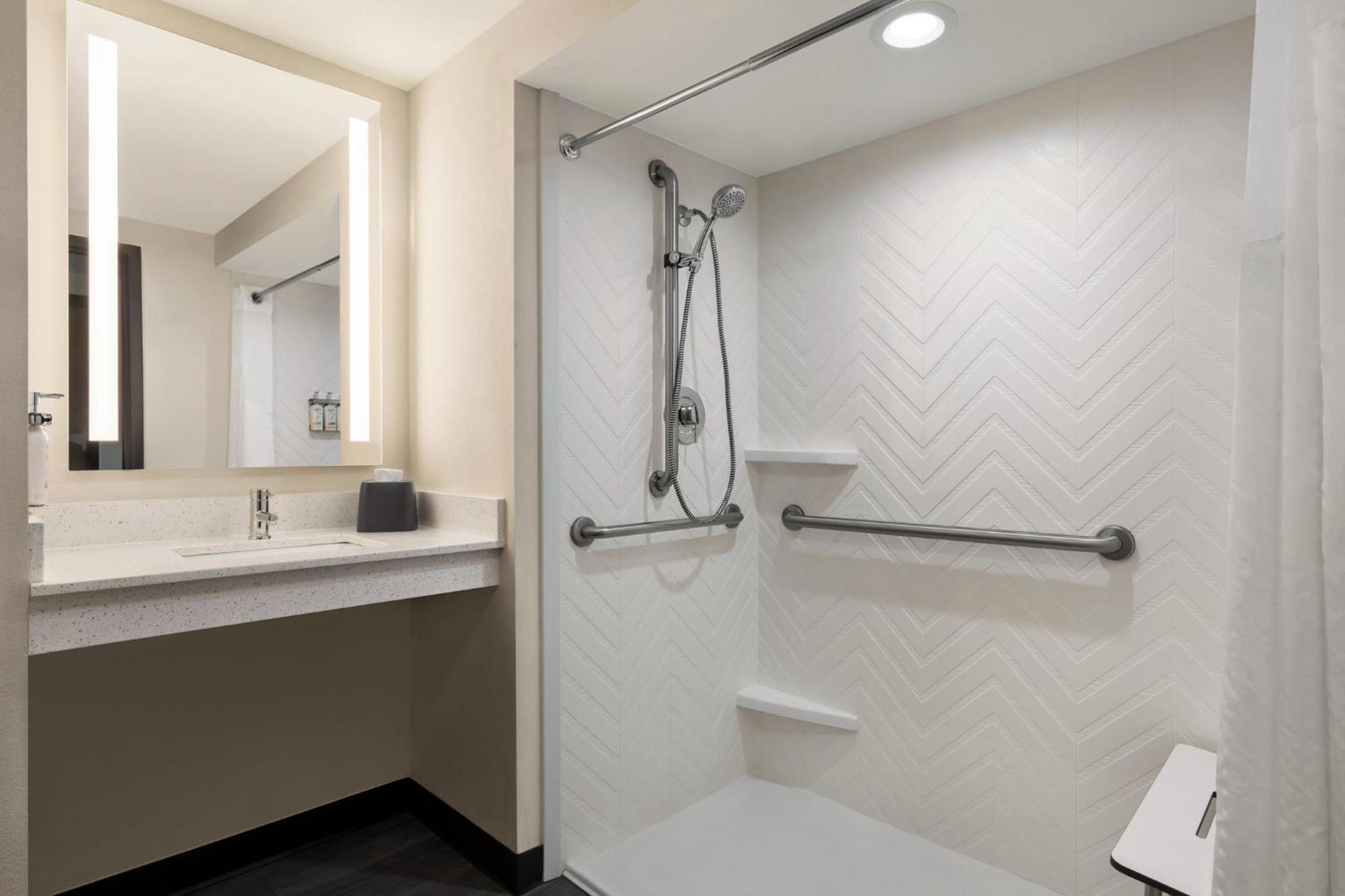 Holiday Inn Columbus-Hilliard By Ihg New Rome Extérieur photo